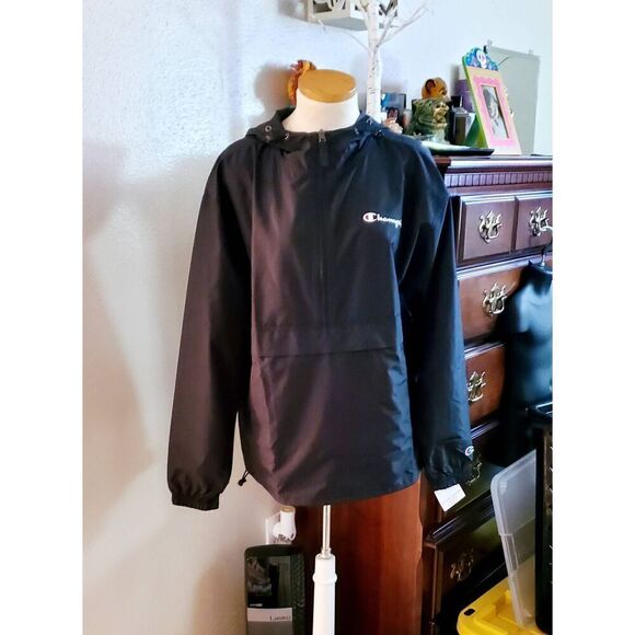 NWT UNISEX CHAMPION WINDBREAKER - Picture 1 of 6